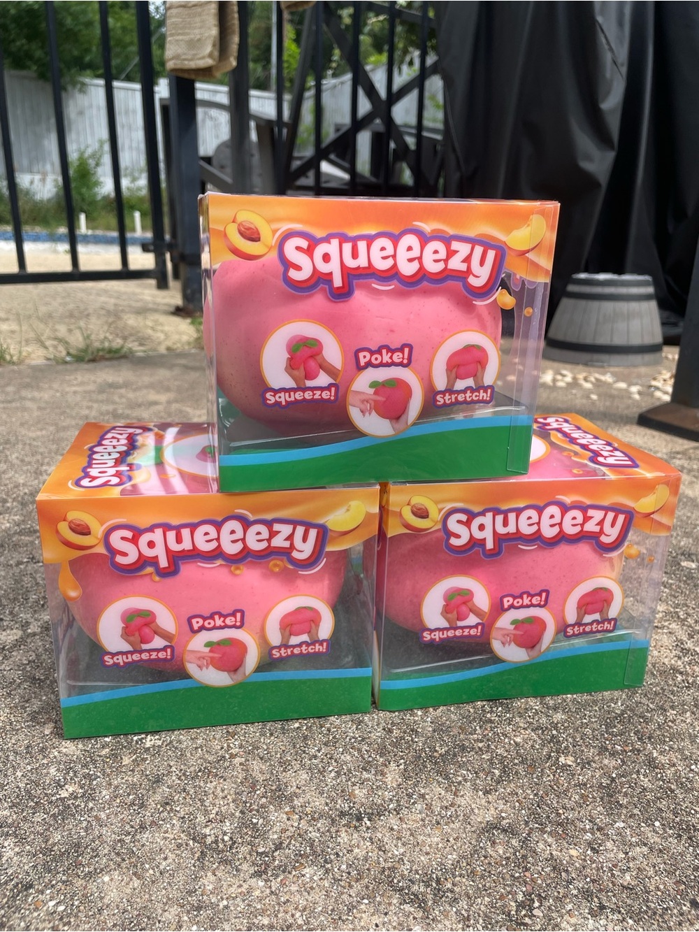 Squeezy Peach Sunny Days Jumbo Squishy Stress Toy - New in Box [Viral]